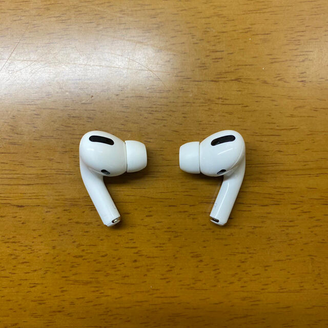 Apple AirPods Pro 　エアーポッズプロ本体ヘッドフォン/イヤフォン