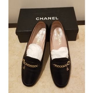 シャネル(CHANEL)のCHANEL ローファー(ローファー/革靴)