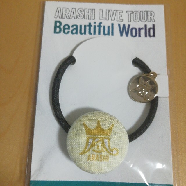 嵐(アラシ)の嵐 beautiful worldツアー会場限定グッズ エンタメ/ホビーのタレントグッズ(アイドルグッズ)の商品写真