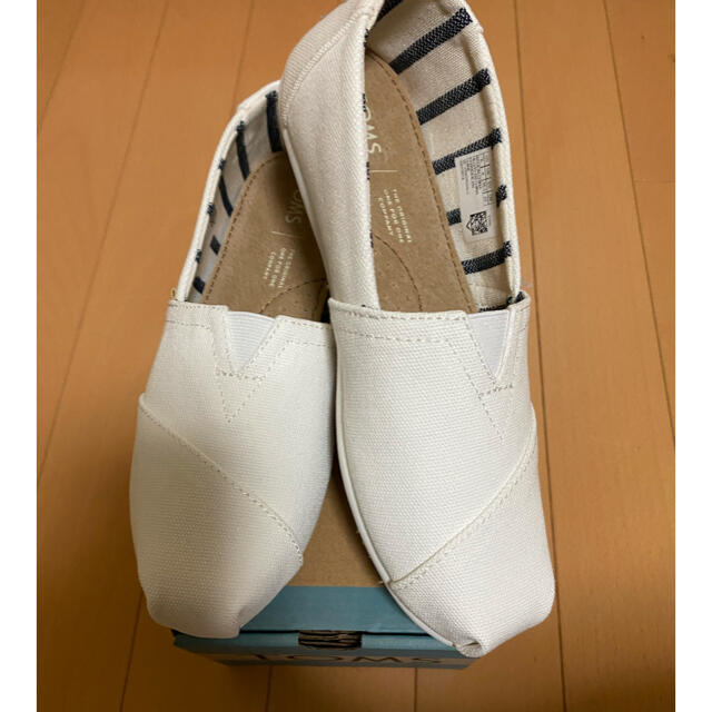 mocom様専用　TOMS クラシック　ホワイトキャンバス | フリマアプリ ラクマ