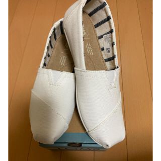 トムズ(TOMS)のmocom様専用　TOMS クラシック　ホワイトキャンバス(スリッポン/モカシン)