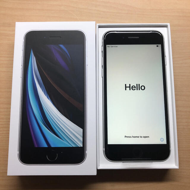 ［新品未使用］iPhone SE2(第2世代) ホワイト64GBスマートフォン本体
