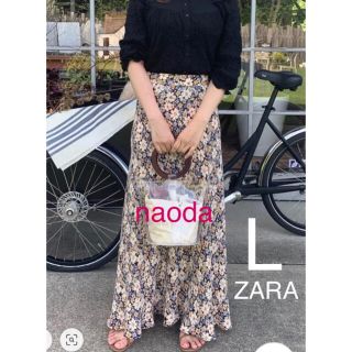 ザラ(ZARA)の【タグ付き新品】ザラ フラワー 花柄 フレア スカート  五明祐子さん(ロングスカート)