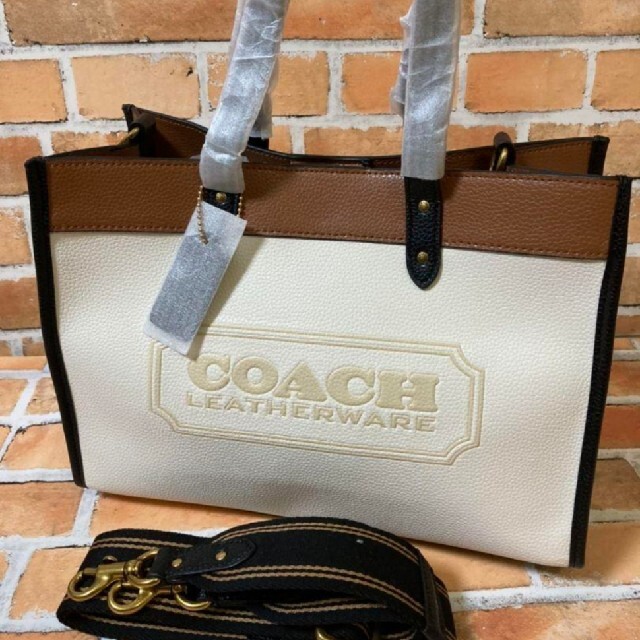 ファッションデザイナー COACH - COACH フィールドトート30 新品 トートバッグ