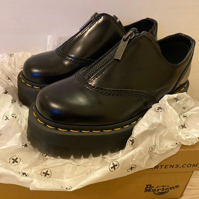 Dr.Martens(ドクターマーチン)のDr.Martens ドクターマーチン AURIAN Ⅱ QUAD 厚底　ジップ レディースの靴/シューズ(ローファー/革靴)の商品写真