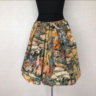 新品タグ付き♡ レッドヴァレンティノ ふんわり スカート 花の装飾が