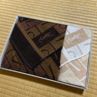 イヴサンローランボーテ(Yves Saint Laurent Beaute)のイブサンローランタオル(タオル/バス用品)