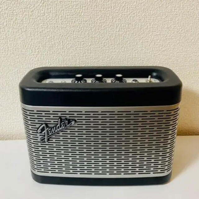 Fender(フェンダー)のヒロ様専用　Fender NEWPORT BLUETOOTH SPEAKER スマホ/家電/カメラのオーディオ機器(スピーカー)の商品写真