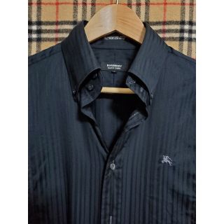 バーバリーブラックレーベル(BURBERRY BLACK LABEL)の■超人気シャツ　美品ブラックシャツ　▼BURBERRYストライプシャツ(シャツ)