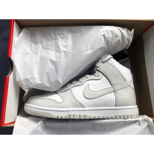 NIKE(ナイキ)のNIKE Dunk High Retro Vast Grey メンズの靴/シューズ(スニーカー)の商品写真