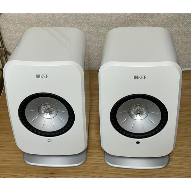 KEF LSX スピーカー　ワイヤレス　グロスホワイト　デスクスタンド付き