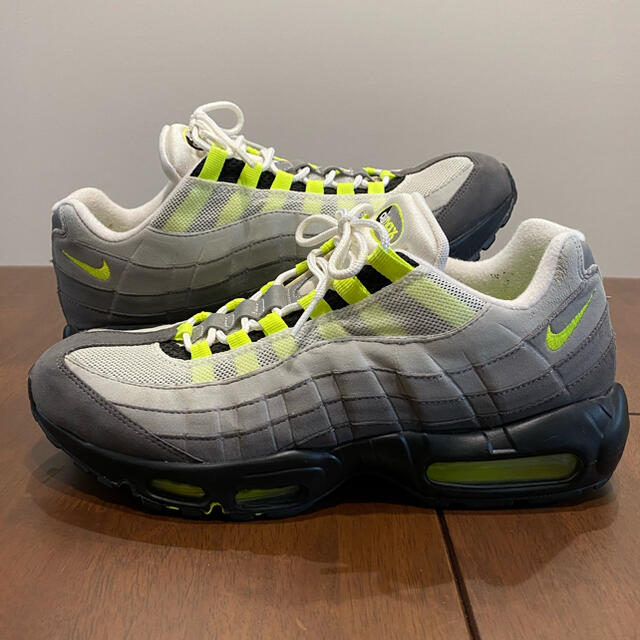 NIKE(ナイキ)の【2015年製】NIKE AIR MAX 95 OG US10.5/28.5cm メンズの靴/シューズ(スニーカー)の商品写真