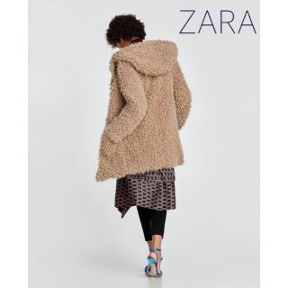 ザラ(ZARA)のsale!新品タグ付☆ZARAザラ☆フード付きフェイクファーコートL ミンク(毛皮/ファーコート)