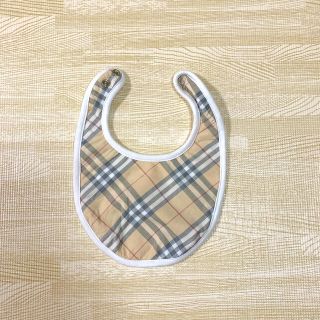 バーバリー(BURBERRY)のバーバリー　スタイ　美品(ベビースタイ/よだれかけ)