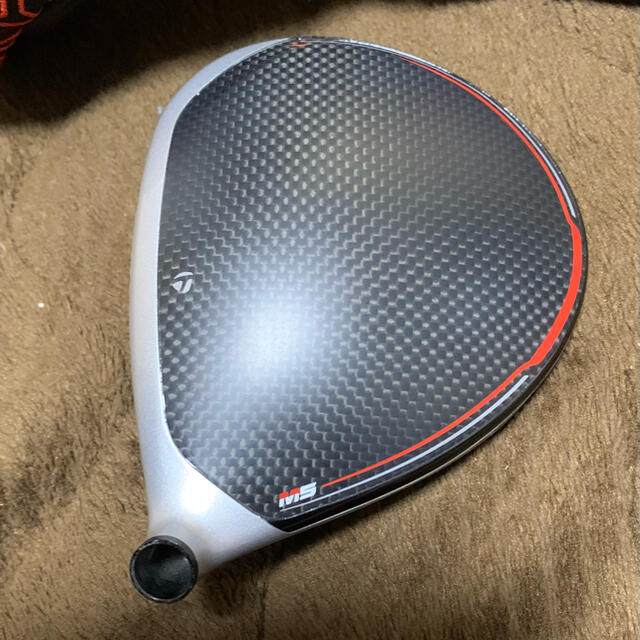 TaylorMade(テーラーメイド)のテーラーメイド　M5 9.0° ドライバーヘッド　ヘッドカバー付 スポーツ/アウトドアのゴルフ(クラブ)の商品写真