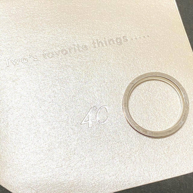 4℃(ヨンドシー)の【4末までセール中】4℃(ヨンドシー)指輪　レディース レディースのアクセサリー(リング(指輪))の商品写真