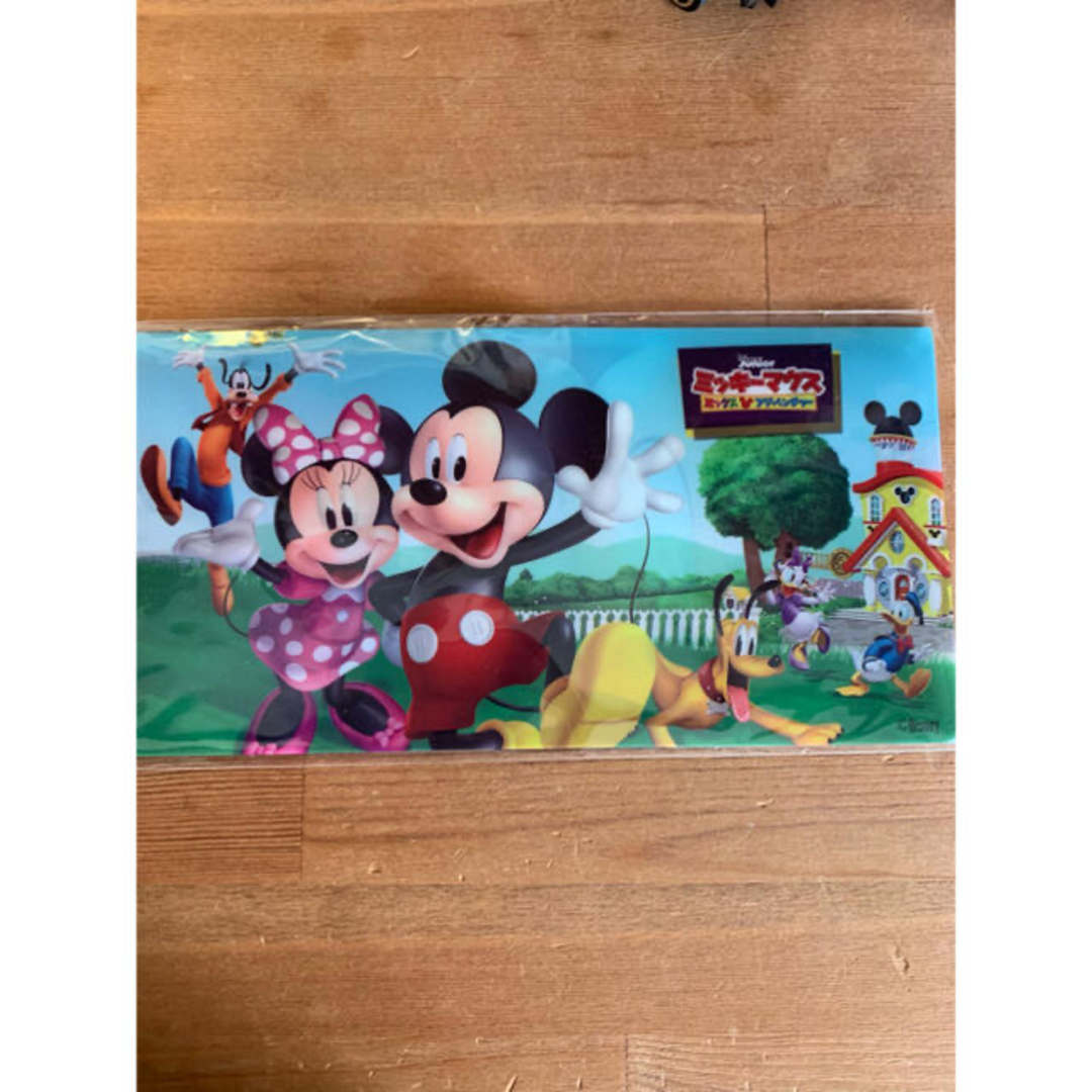 Disney(ディズニー)のミニーマウス　ミラー　非売品 エンタメ/ホビーのおもちゃ/ぬいぐるみ(キャラクターグッズ)の商品写真