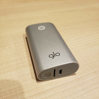 グロー(glo)のglo G003　モデル(タバコグッズ)