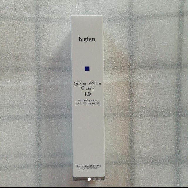 b.glen(ビーグレン)のb.glen   ビーグレンQuSomeホワイトクリーム1.9  15g　未開封 コスメ/美容のスキンケア/基礎化粧品(フェイスクリーム)の商品写真