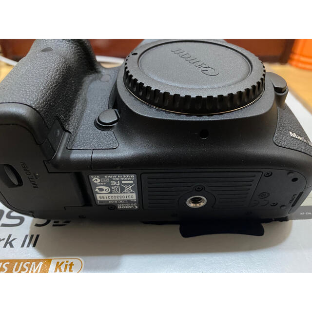 Canon EOS 5D MARK3純正EF24-105L IS Uキット