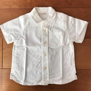 プティマイン(petit main)のpetit main  白シャツ　半袖　サイズ80(シャツ/カットソー)