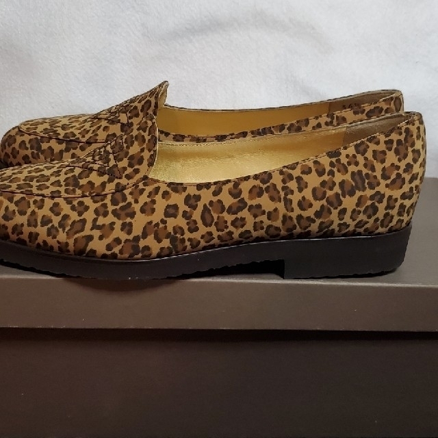 Bottega Veneta(ボッテガヴェネタ)のボッテガ靴34.5サイズ レディースの靴/シューズ(スリッポン/モカシン)の商品写真
