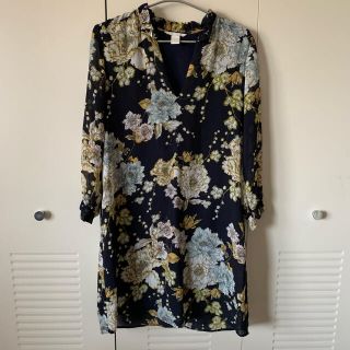 エイチアンドエム(H&M)のH&M 花柄ワンピース(ひざ丈ワンピース)