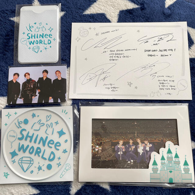 SHINee(シャイニー)のSHINee 韓国FC ace ウェルカムキット エンタメ/ホビーのタレントグッズ(アイドルグッズ)の商品写真