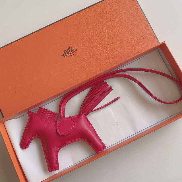 HERMES ロデオ pm ローズアザレ　新品　貴重　エルメス  ピンク