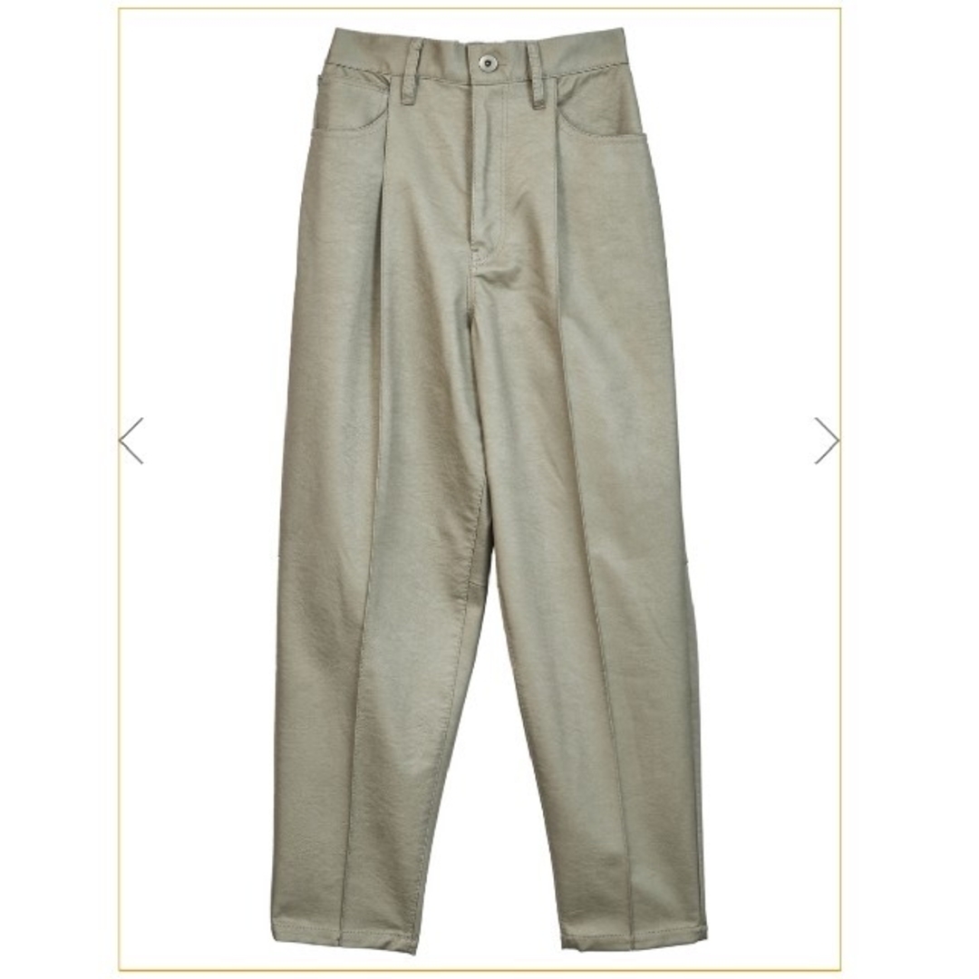 Ameri VINTAGE(アメリヴィンテージ)のUNDRESSED DENIM DETAIL ECO LEATHER PANTS レディースのパンツ(カジュアルパンツ)の商品写真