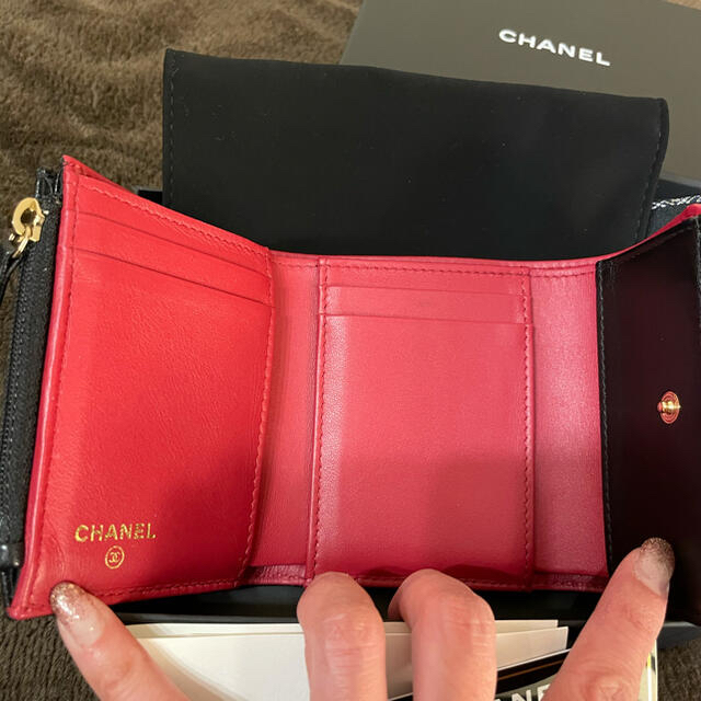 CHANEL(シャネル)のCHANEL 19  スモール フラップ ウォレット レディースのファッション小物(財布)の商品写真