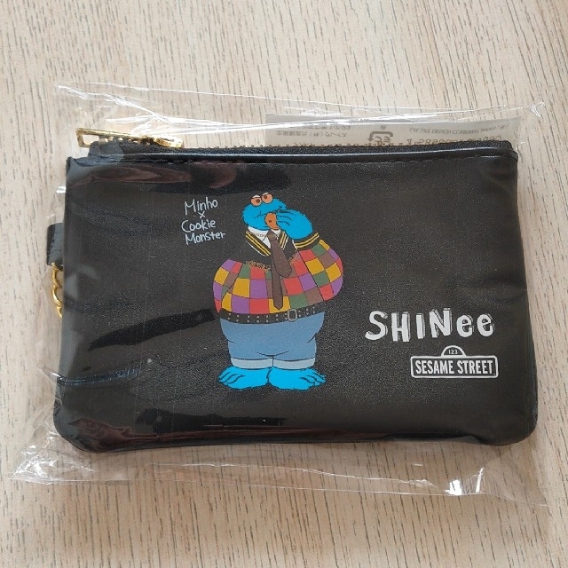 SHINee×SESAME STREET MINHO ポーチ キーホルダー エンタメ/ホビーのタレントグッズ(アイドルグッズ)の商品写真