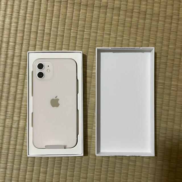 iPhone - iPhone12 64GB SIMフリー　本体カラー　ホワイト　新品未使用