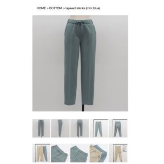 新品　完売品　YONFA tapered slacks ミントブルー(カジュアルパンツ)