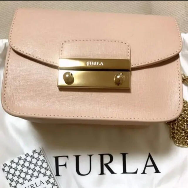 正規品豊富な Furla - フルラ メトロポリス ジュリア チェーンバッグ未