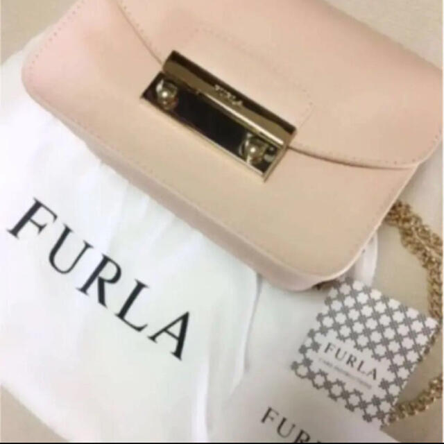 Furla(フルラ)のフルラ　メトロポリス　ジュリア　チェーンバッグ未使用品 レディースのバッグ(ショルダーバッグ)の商品写真