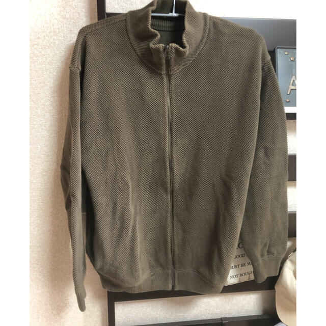 COMOLI(コモリ)のcrepuscule  Moss Stitch Zip Cardigan カーキ メンズのトップス(ニット/セーター)の商品写真