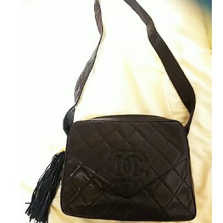 シャネル(CHANEL)の在庫ございます✨超美品✴️シャネル 黒革ショルダーバッグ(ショルダーバッグ)