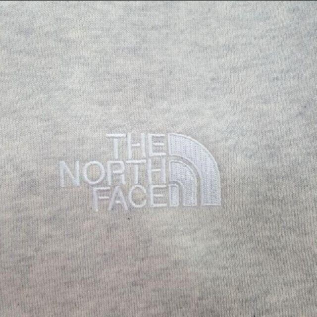 THE NORTH FACE(ザノースフェイス)のノースフェイス パーカー オートミール Sサイズ メンズのトップス(パーカー)の商品写真