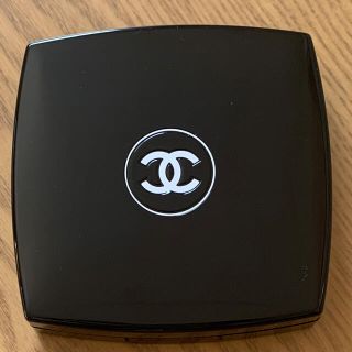 シャネル(CHANEL)のCHANEL  シャネル  アイシャドウ　パレット(アイシャドウ)