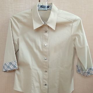 バーバリー(BURBERRY)のちゅんちゅん様　専用　バーバリー　ワイシャツ　七分袖(ブラウス)