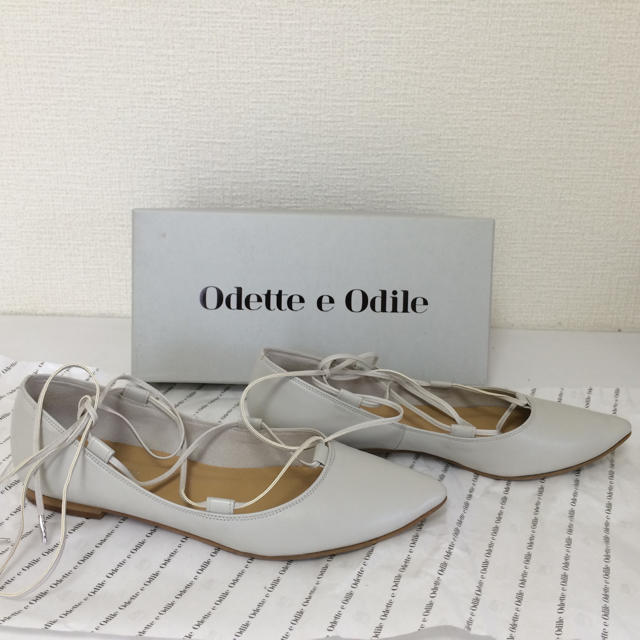 Odette e Odile(オデットエオディール)の美品✳︎編み上げフラットシューズ レディースの靴/シューズ(ハイヒール/パンプス)の商品写真