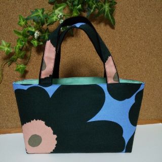 マリメッコ(marimekko)のマリメッコ　トートバッグ（緑×水色）(バッグ)