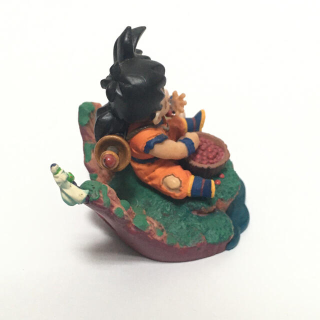 ドラゴンボールカプセル 悟飯逞しく成長中 フィギュア