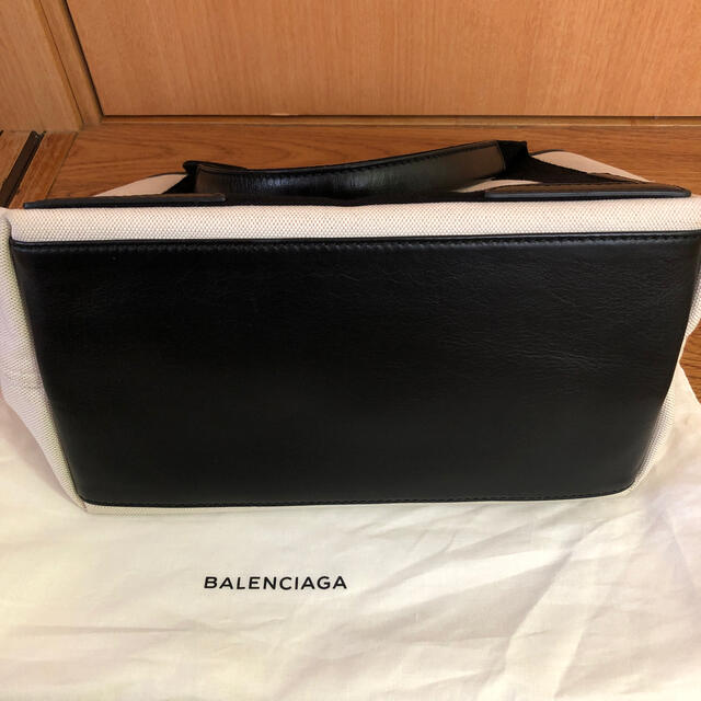 BALENCIAGA BAG(バレンシアガバッグ)のバレンシアガ　キャンパストート レディースのバッグ(トートバッグ)の商品写真