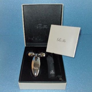 リファ(ReFa)のReFa CARAT リファカラット（ロゴ入り巾着とストラップ付）正規品(アイブロウペンシル)