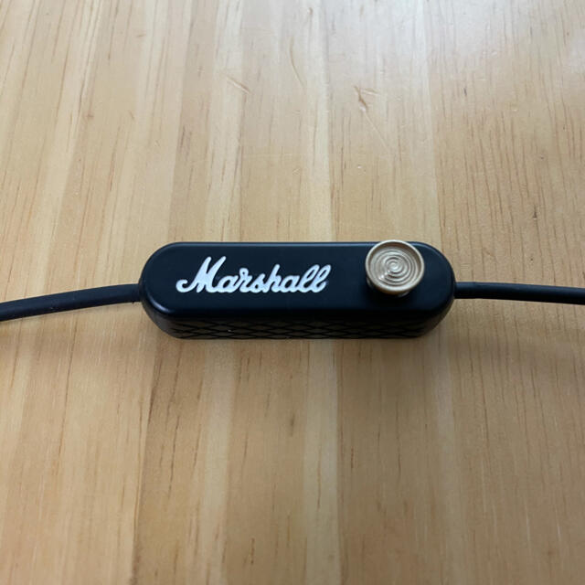 Marshall minor II Bluetooth イヤホン スマホ/家電/カメラのオーディオ機器(ヘッドフォン/イヤフォン)の商品写真