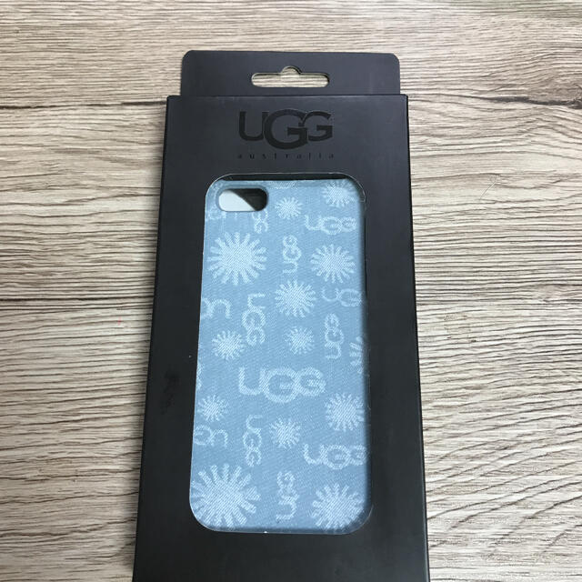 UGG(アグ)のUGG  スマホケース スマホ/家電/カメラのスマホアクセサリー(iPhoneケース)の商品写真