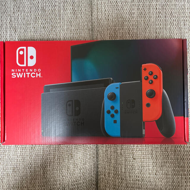 任天堂Switch 本体ネオンレッドニンテンドー