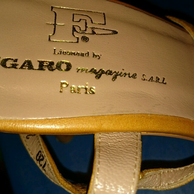 フィガロ FIGARO 新品未使用 本革 レディースの靴/シューズ(ハイヒール/パンプス)の商品写真